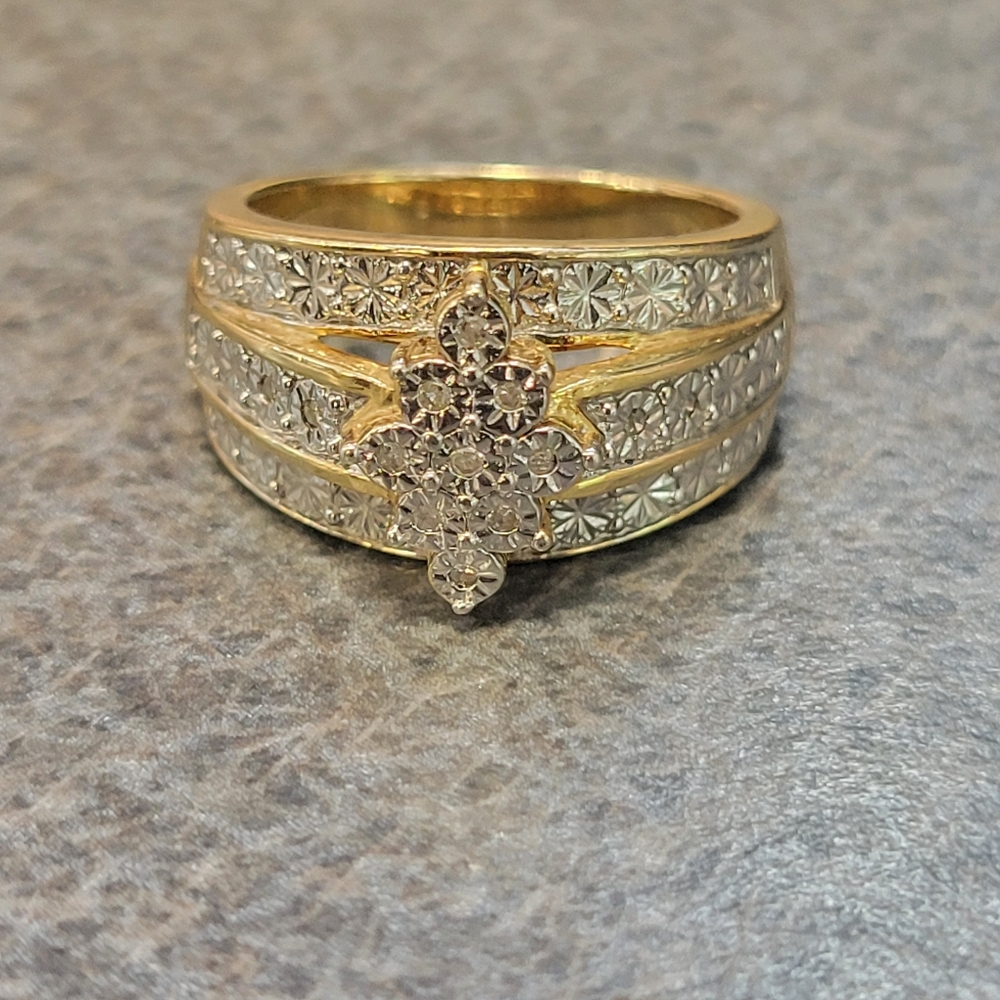 VERMEIL OVER STERLING SILVER .13 CTW DIAMOND CLUSTER RING SIZE SIZE 7